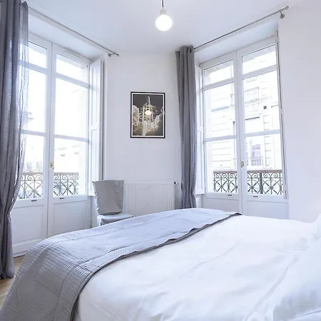 Apartment Chaine D'or *